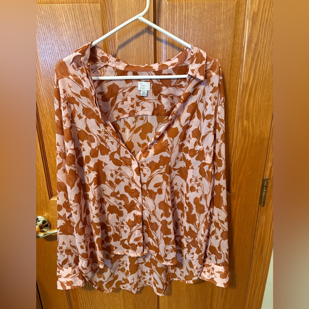a new day Rust and Cream Floral Blouse